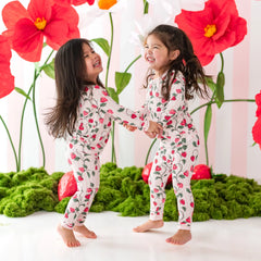 Long Sleeve Pajamas in Strawberry Fields