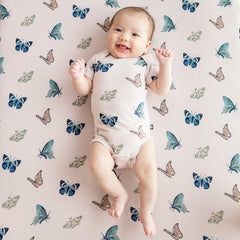 Crib Sheet in Blush Butterfly