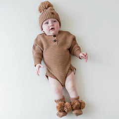 Chunky Cable Knit Beanie in Latte