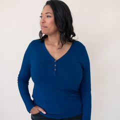 Women's Long Sleeve Henley Tee in Tahoe
