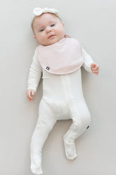Cushy Bib in Blush