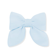 Medium Alligator Clip Bow in Breeze