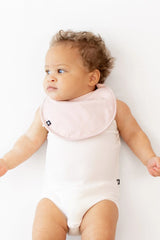 Cushy Bib in Blush