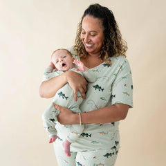 Women's Relaxed Fit V-Neck in Fishing