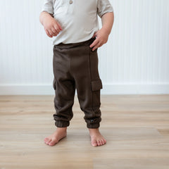 Fleece Cargo Pants in Espresso