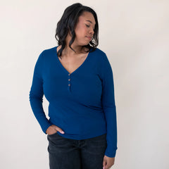 Women's Long Sleeve Henley Tee in Tahoe