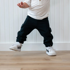Fleece Cargo Pants in Midnight