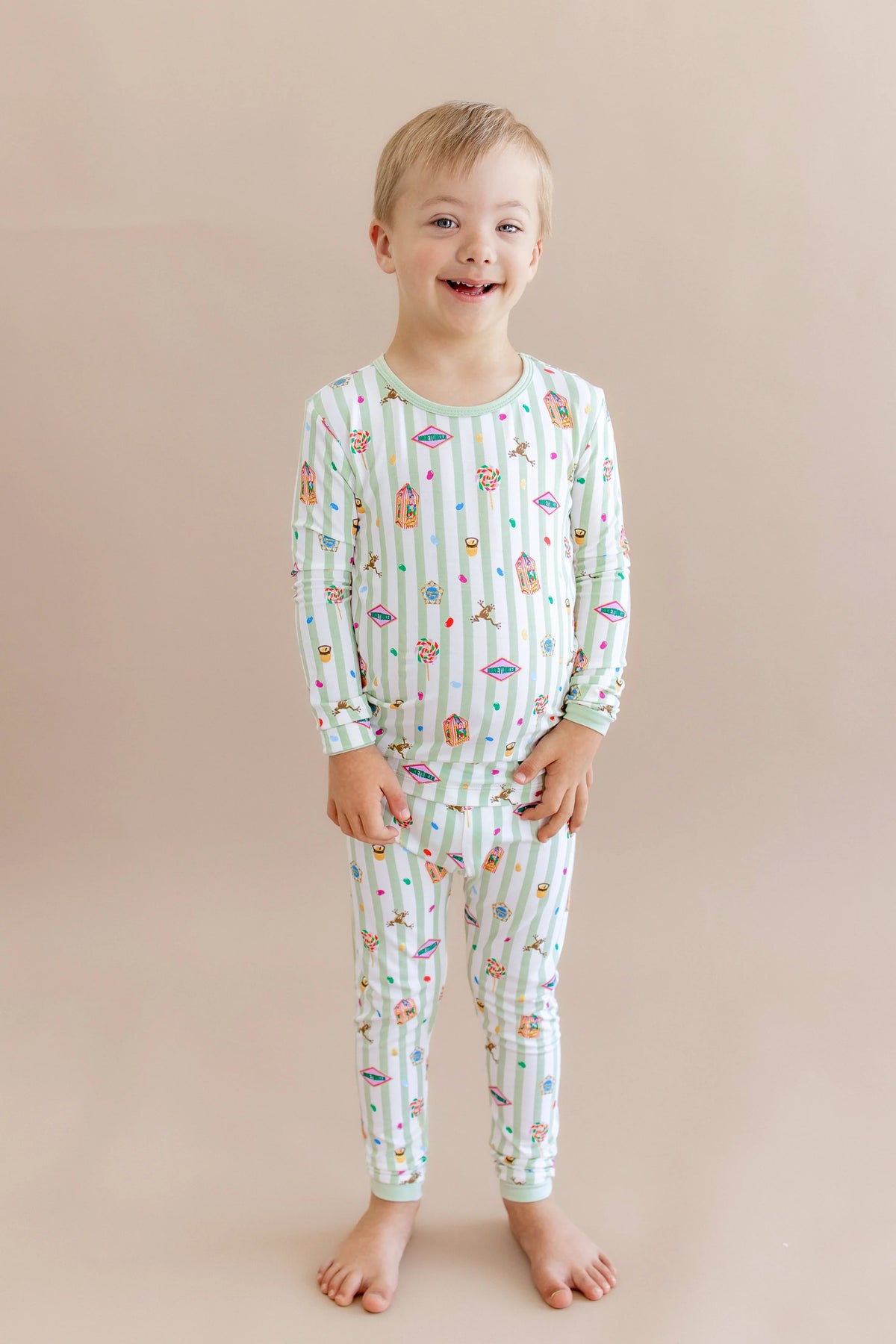 Long Sleeve Pajamas in Honeydukes
