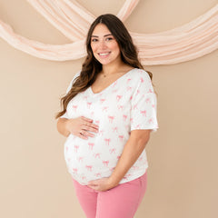 Women’s Relaxed Fit V-Neck in Bow