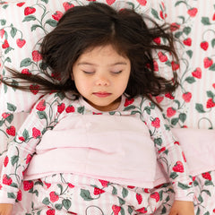 Toddler Blanket in Strawberry Fields 1.0