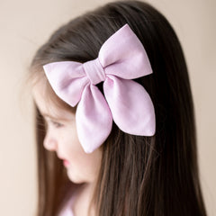 Medium Alligator Clip Bow in Thistle