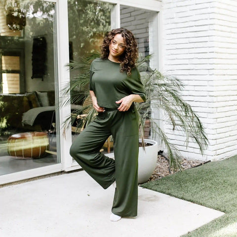 Women's Wide Leg Pant Set in Fir