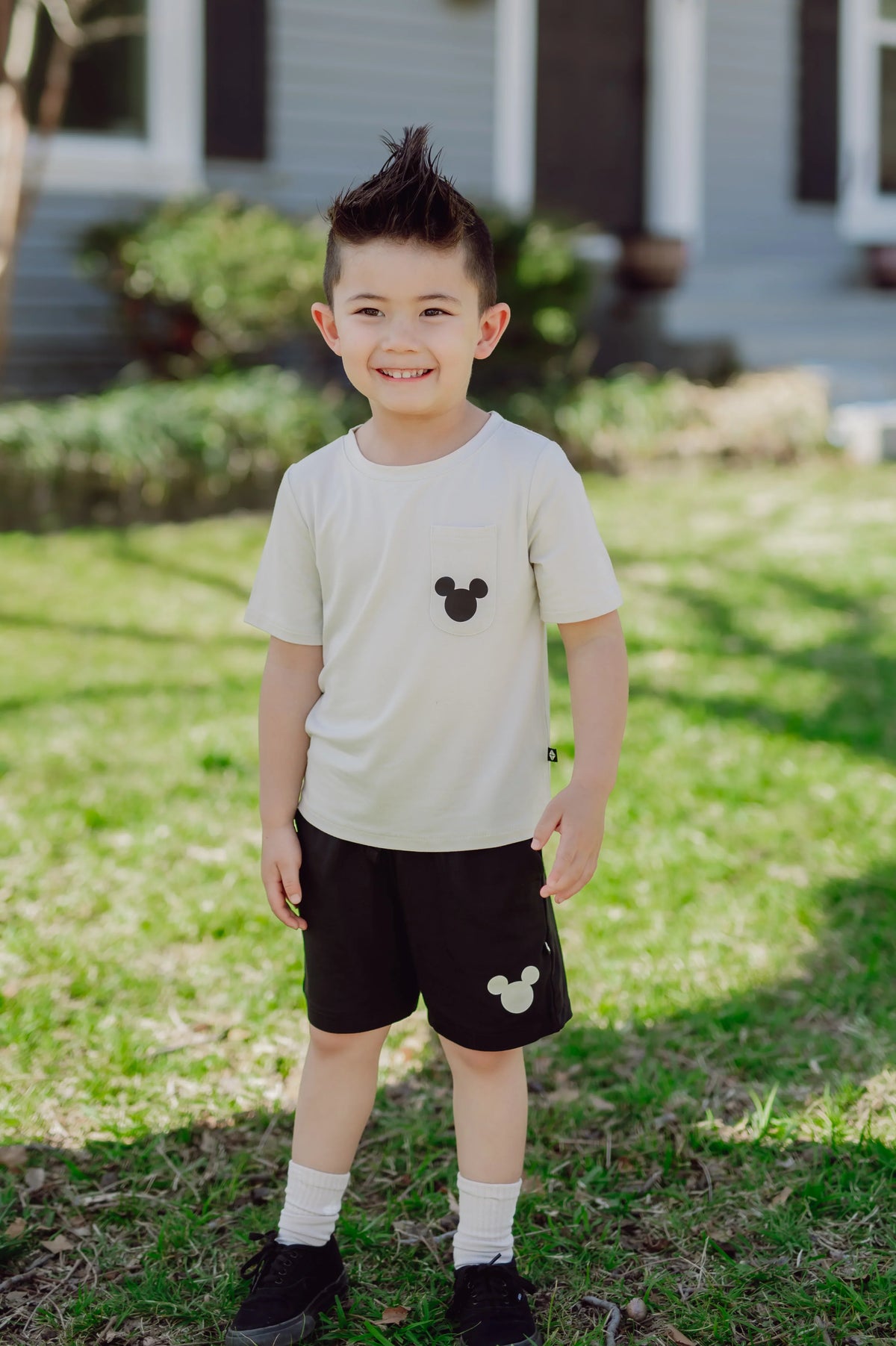 Toddler Crew Neck Tee in Mickey Mouse on Ecru