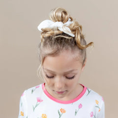Scrunchie in Cloud