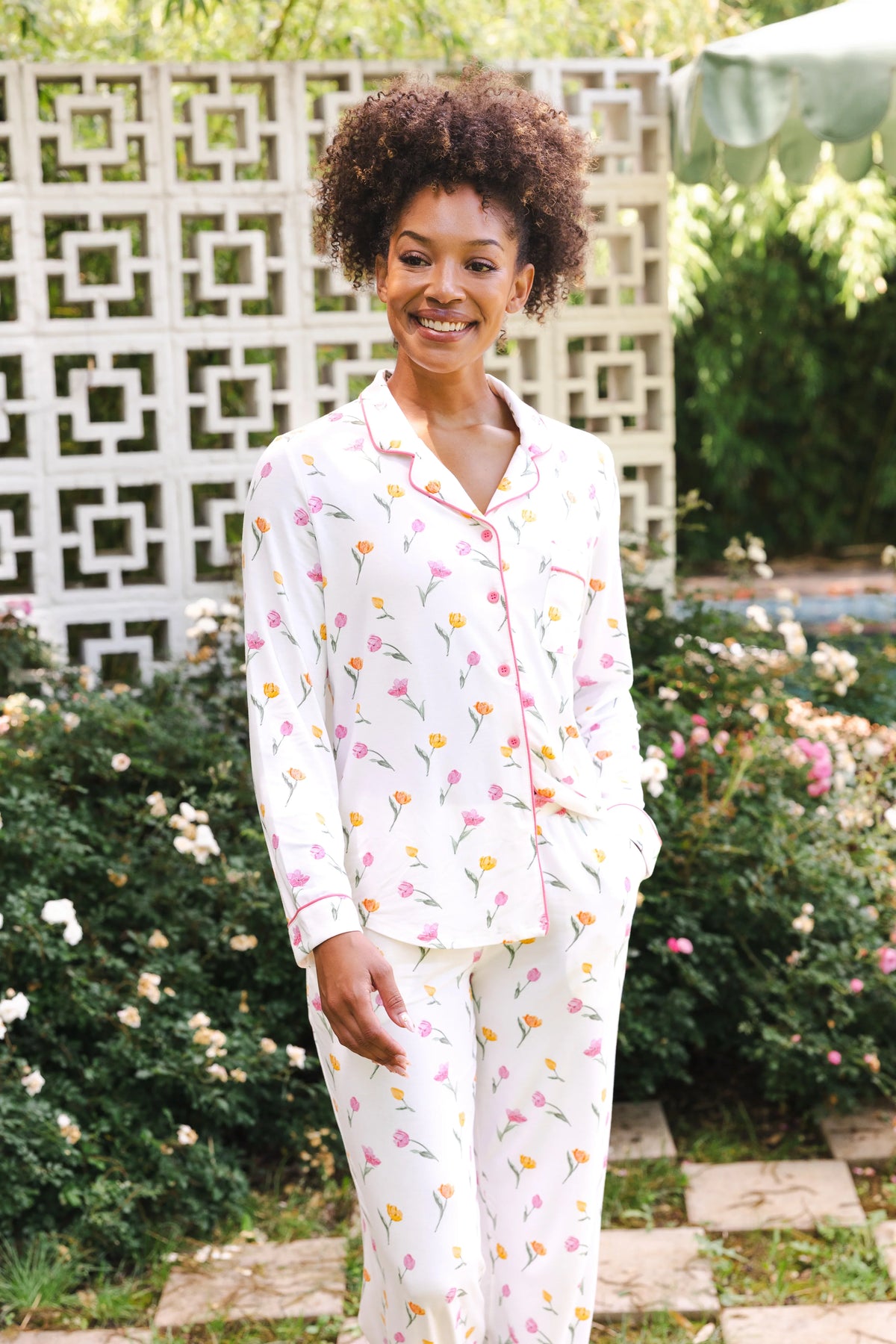 Long-Sleeved Women's Pajama Set in Tulip